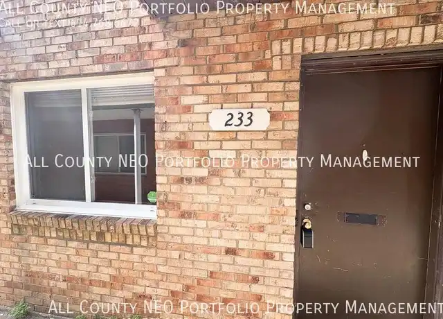 Property at 233 Hamilton Ave, Columbus, OH, 43203, 2 beds, 1 bath, [object Object]