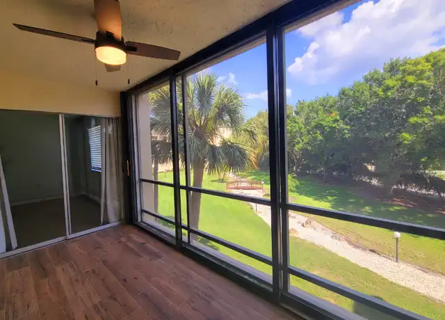 Property at 90 S Highland Ave #1216, Tarpon Springs, FL, 34689, 2 beds, 1 bath, [object Object]