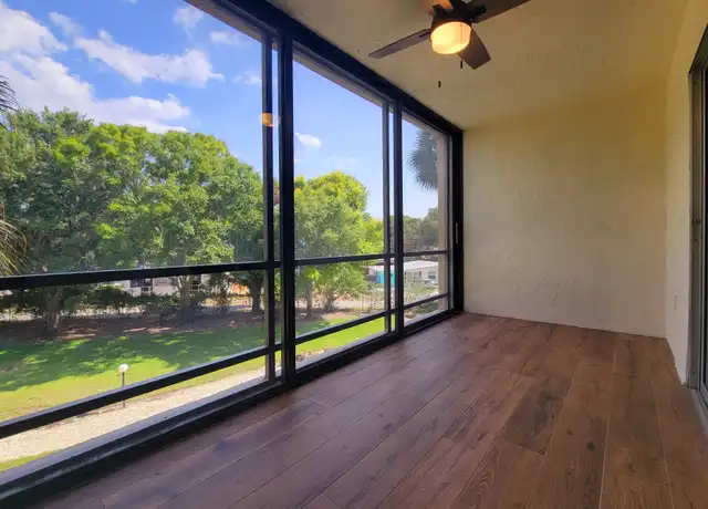 Property at 90 S Highland Ave #1216, Tarpon Springs, FL, 34689, 2 beds, 1 bath, [object Object]