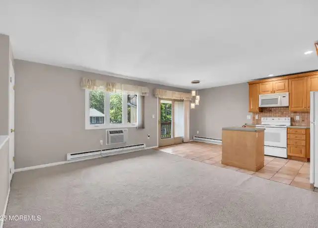 Property at 12 Hilltop Ter Unit B, Highlands, NJ, 07732, 1 bed, 1 bath, [object Object]