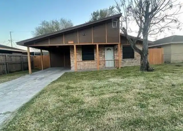 Property at 1010 El Recreo Cir, Edinburg, TX, 78539, 3 beds, 1 bath, [object Object]