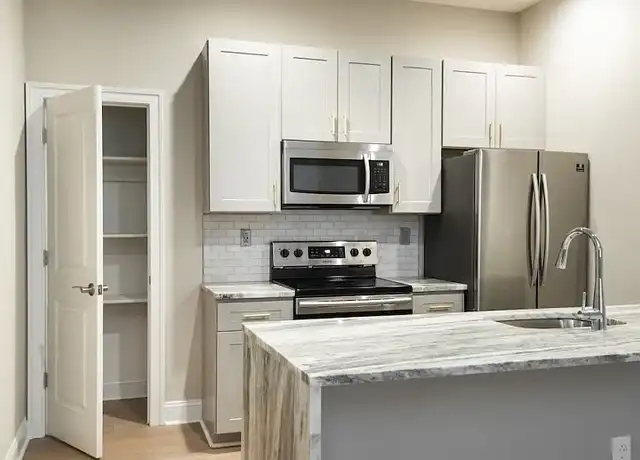 Property at Waterfront - 30 S Front St, Philadelphia, PA, 19106, 2 beds, 1 bath, [object Object]