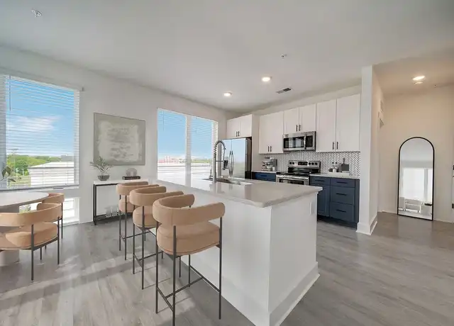 Property at Exchange at Rock Hill - 117 E White St, Rock Hill, SC, 29730, 1-2 bed, 1-2 bath, [object Object]