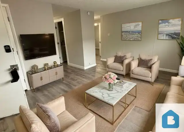 Property at 340 Gahart Dr Unit 2, Colorado Springs, CO, 80916, 2 beds, 1 bath, [object Object]