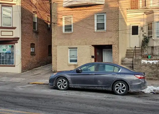 Property at 131 S Macdade Blvd Unit 1F, Darby, PA, 19023, 1 bed, 1 bath, [object Object]