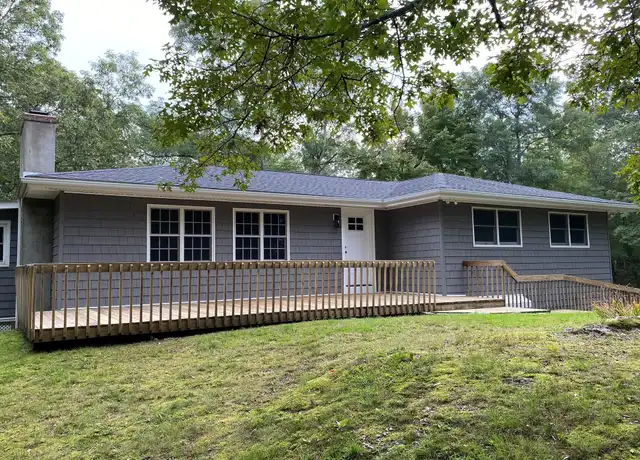 Property at 422 Stanford Rd, Millbrook, NY, 12545, 3 beds, 2 baths, [object Object]