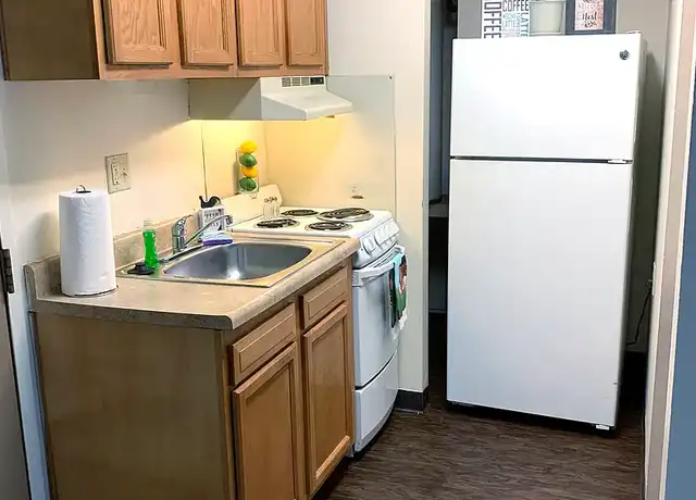 Property at Asbury Apartments (Senior 62+ &/or Disabled) - 215 McDaniel St, Dayton, OH, 45405, 0 beds, 1 bath, [object Object]
