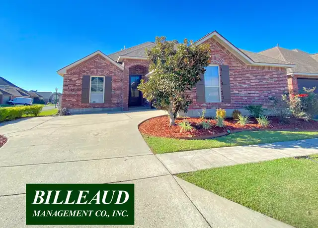 Property at 101 Ace Ln, Lafayette, LA, 70506, 4 beds, 2 baths, [object Object]