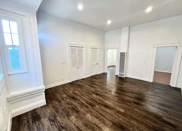 Property at 1709 Peralta St Unit 1709, Oakland, CA, 94607, 2 beds, 1 bath, [object Object]