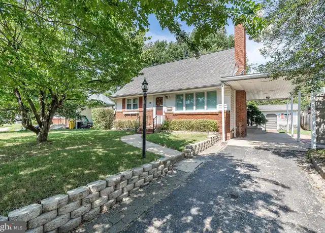 Property at 102 Martin Rd, Glen Burnie, MD, 21061, 3 beds, 2 baths, [object Object]