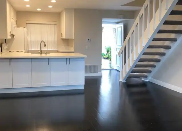 Property at 200 Pineview, Irvine, CA, 92620, 1 bed, 1 bath, [object Object]