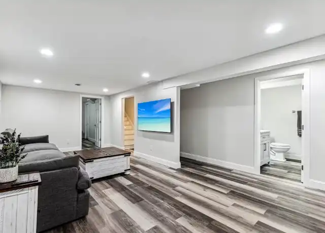 Property at 6226 5th Ave S, Minneapolis, MN, 55423, 4 beds, 2 baths, [object Object]