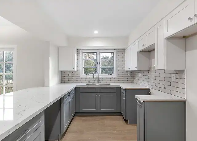 Property at 1133 25th St, Santa Monica, CA, 90403, 2 beds, 2 baths, [object Object]
