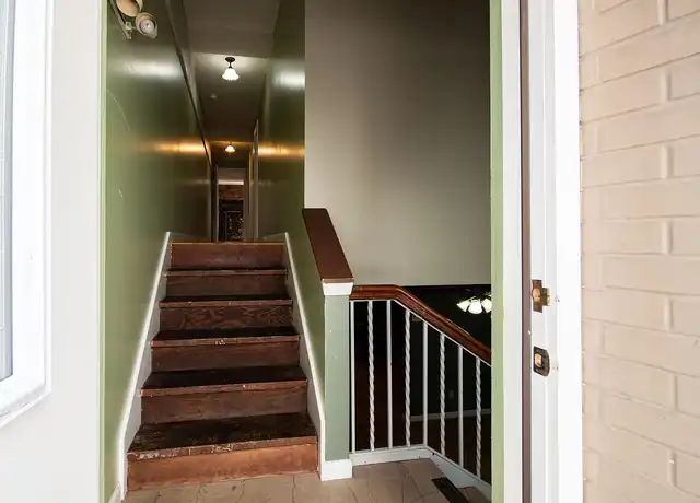 Property at 214 Wall St, Morgantown, WV, 26505, 1-2 bed, 1-2 bath, [object Object]