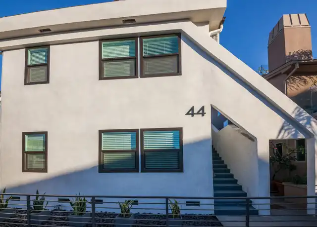 Property at 52 Argonne Ave Unit 52-02, Long Beach, CA, 90803, 0 beds, 1 bath, [object Object]