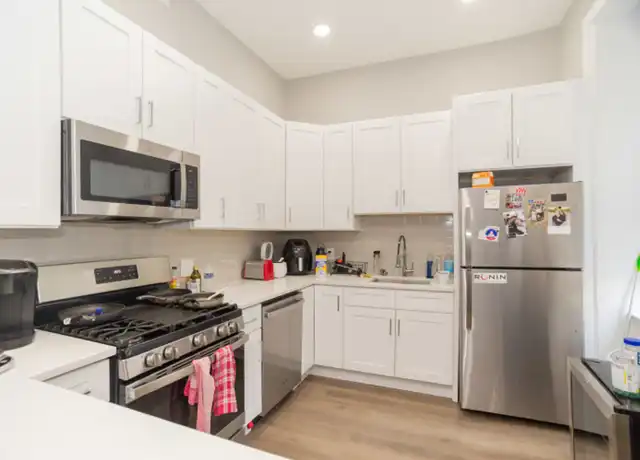 Property at 50 E Chicago Ave Unit 2E, Chicago, IL, 60611, 3 beds, 2.5 baths, [object Object]