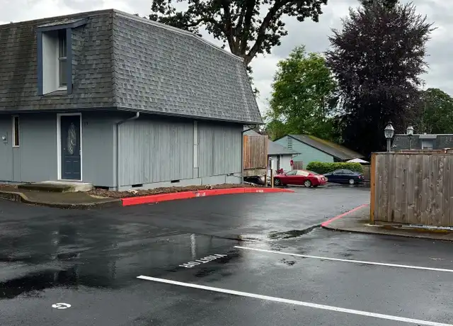 Property at 11575 SW Greenburg Rd Unit 05, Tigard, OR, 97223, 1 bed, 1 bath, [object Object]