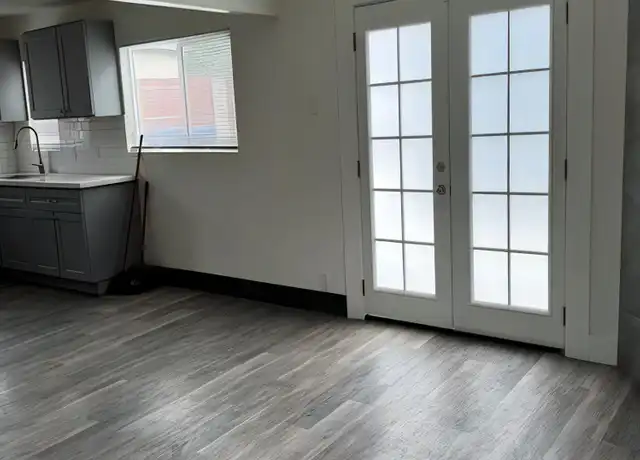 Property at 3239 W 139th St, Hawthorne, CA, 90250, 2 beds, 1 bath, [object Object]