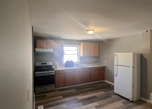 Property at 335 Blatchley Ave, New Haven, CT, 06513, 3 beds, 1 bath, [object Object]