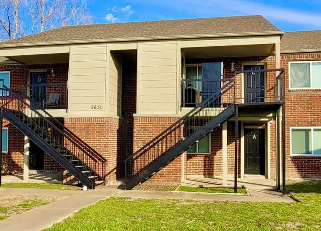 Property at 5630 Brookview Ct Unit C, Sachse, TX, 75048, 2 beds, 1 bath, [object Object]