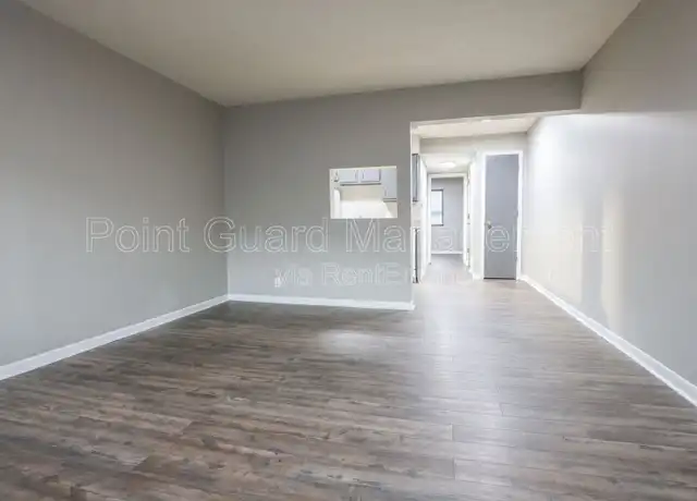 Property at 4206 Frances St Unit 28, Omaha, NE, 68105, 1 bed, 1 bath, [object Object]