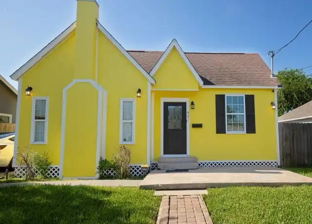 Property at 921 Elizabeth St, Corpus Christi, TX, 78404, 2 beds, 1 bath, [object Object]