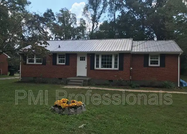 Property at 2010 Cypress Dr, Murfreesboro, TN, 37130, 3 beds, 1 bath, [object Object]