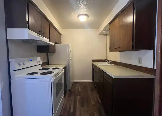 Property at 314 N Lefevre St Unit 519-5, Medical Lake, WA, 99022, 1 bed, 1 bath, [object Object]