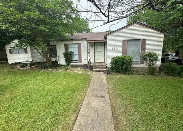 Property at 583 W Hammond St, Lancaster, TX, 75146, 3 beds, 1 bath, [object Object]
