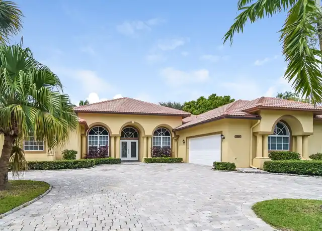 Property at 13806 Callington Dr, Wellington, FL, 33414, 5 beds, 3 baths, [object Object]