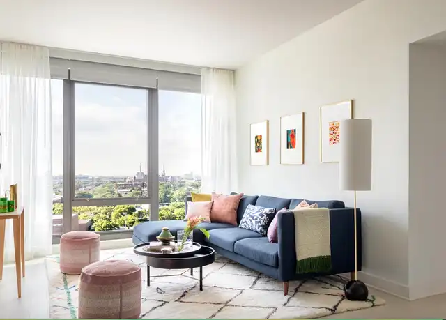 Property at 1043 W Van Buren St Unit 1004, Chicago, IL, 60607, 1 bed, 1 bath, [object Object]