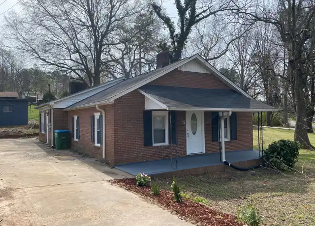 Property at 215 S Pinchback Ave, Bessemer City, NC, 28016, 3 beds, 1 bath, [object Object]