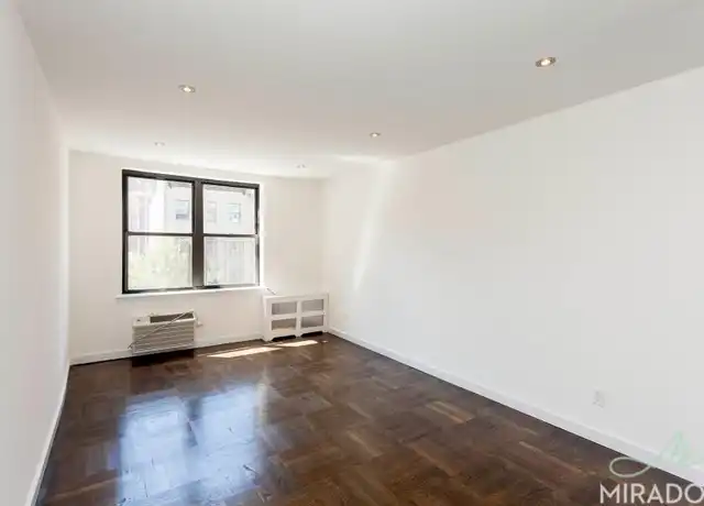 Property at 255 W 14th St, New York, NY, 10011, 0 beds, 1 bath, [object Object]