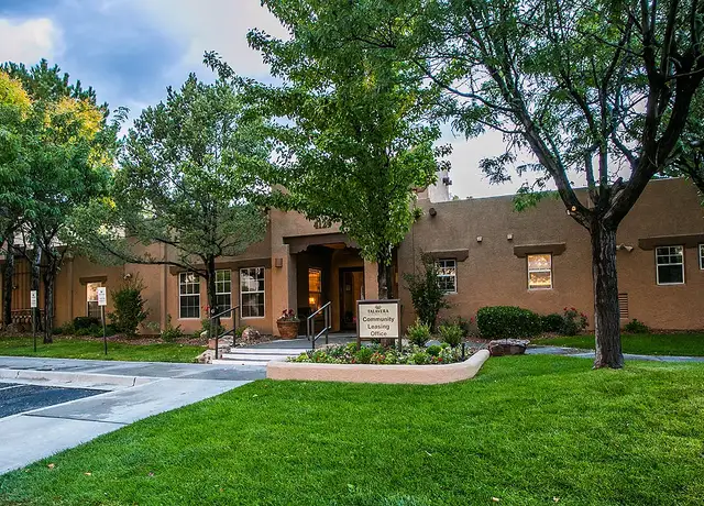 Photo of 4129 S Meadows Rd, Santa Fe, NM 87507