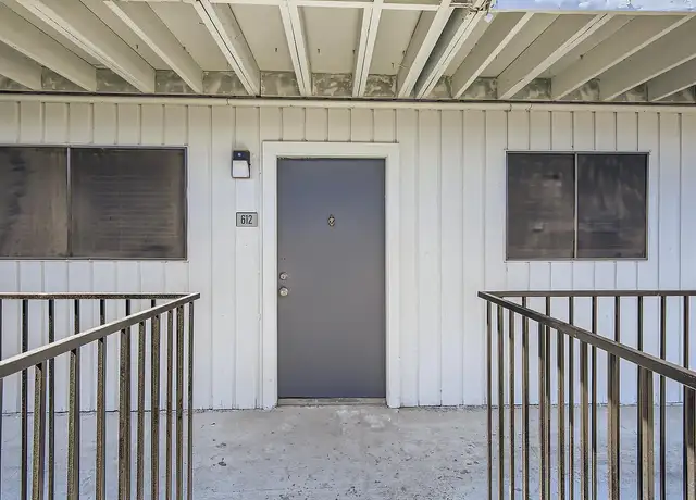 Photo of 247 W Dickson Ave, San Antonio, TX 78214