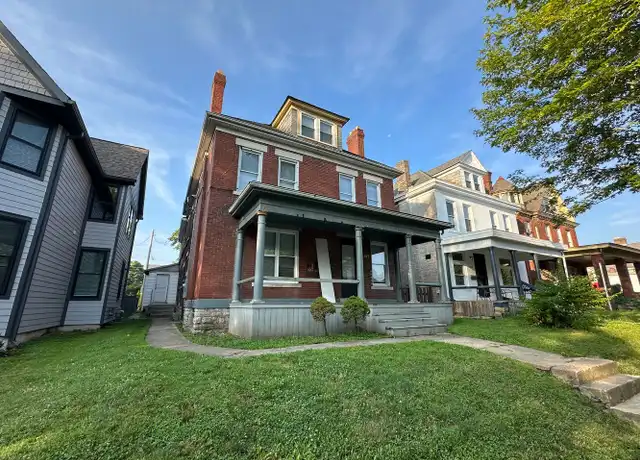 Property at 197 W 8th Ave Unit 197, Columbus, OH, 43201, 9 beds, 4 baths, [object Object]