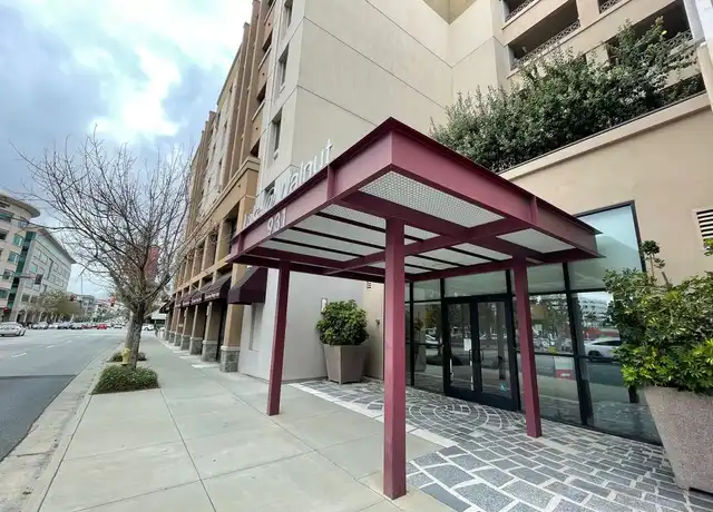 Property at 931 E Walnut St #213, Pasadena, CA, 91106, 1 bed, 1.5 baths, [object Object]