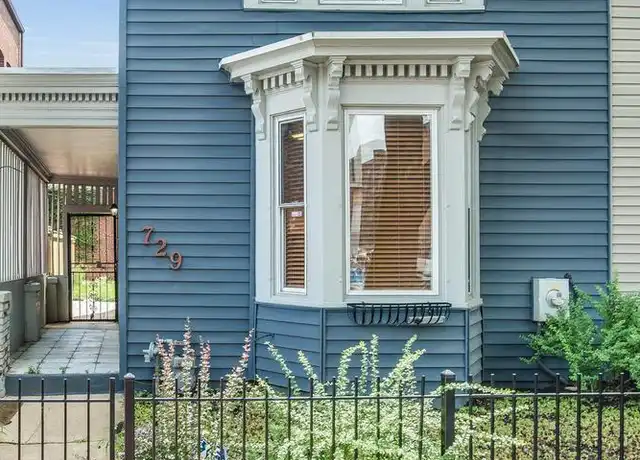 Property at 729 10th St NE, Washington, DC, 20002, 3 beds, 1.5 baths, [object Object]