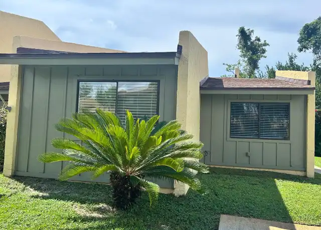 Property at 1025 W 19th St Unit 16A, Panama City, FL, 32405, 3 beds, 2 baths, [object Object]