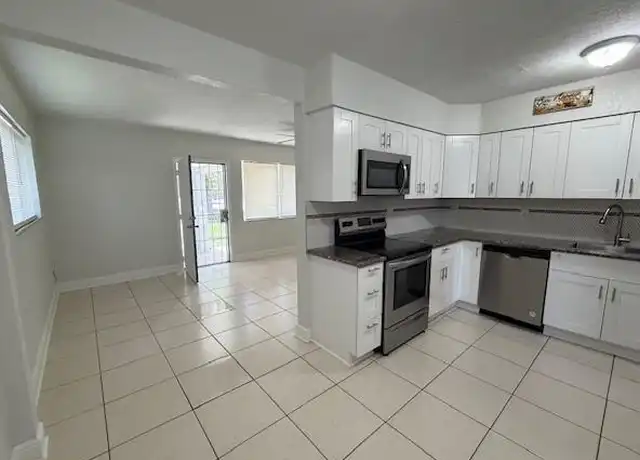 Property at 13300 NE 10th Ave, North Miami, FL, 33161, 2 beds, 1 bath, [object Object]