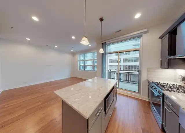 Property at 3166 S Wells St, Chicago, IL, 60616, 2 beds, 2 baths, [object Object]