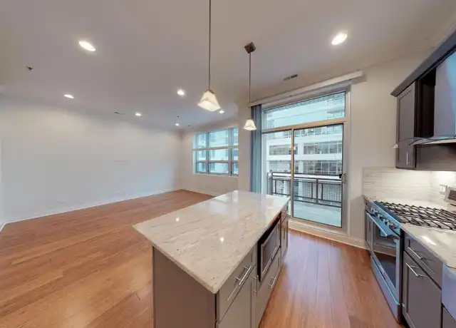 Property at 3213 S Wells St, Chicago, IL, 60616, 2 beds, 2 baths, [object Object]