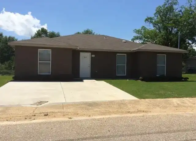 Property at 277 Amanda Loop Unit 103, Montgomery, AL, 36110, 4 beds, 2 baths, [object Object]