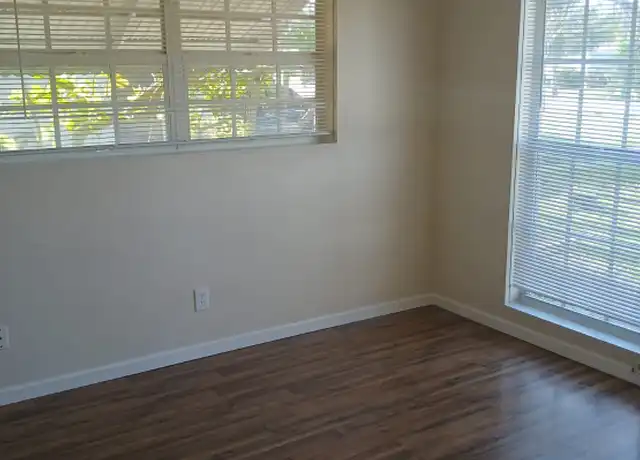 Property at 359 W Dayton Cir, Fort Lauderdale, FL, 33312, 3 beds, 2 baths, [object Object]