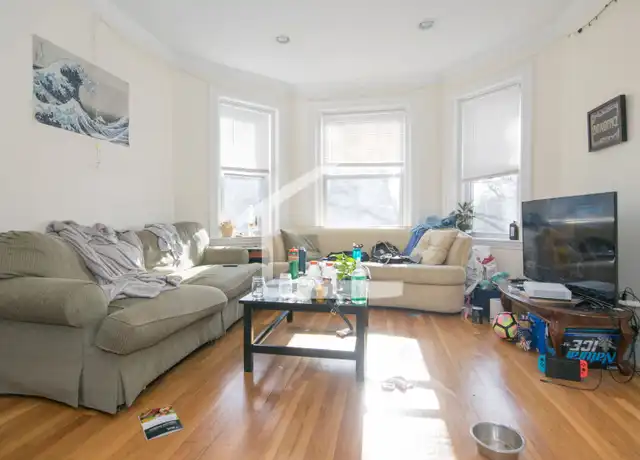 Property at 77 Thatcher St, Brookline, MA, 02446, 4 beds, 2 baths, [object Object]