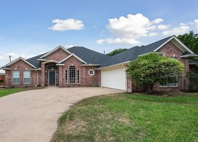 Property at 3 Savoy Ct, Mansfield, TX, 76063, 3 beds, 2 baths, [object Object]