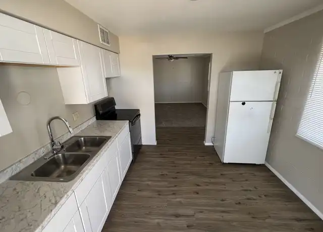 Property at 7445 W Becker Ln, Peoria, AZ, 85345, 2 beds, 1 bath, [object Object]