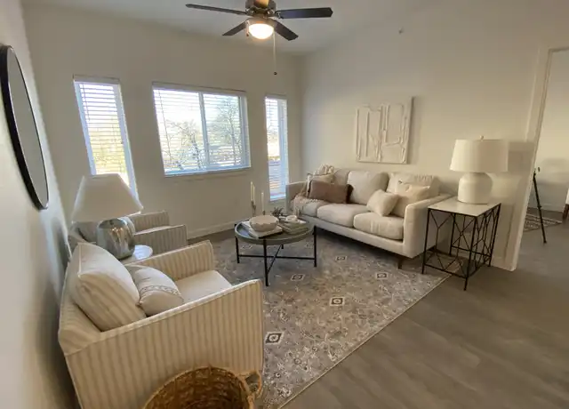 Property at 111 Ames Ave Unit 103, San Antonio, TX, 78211, 3 beds, 2 baths, [object Object]