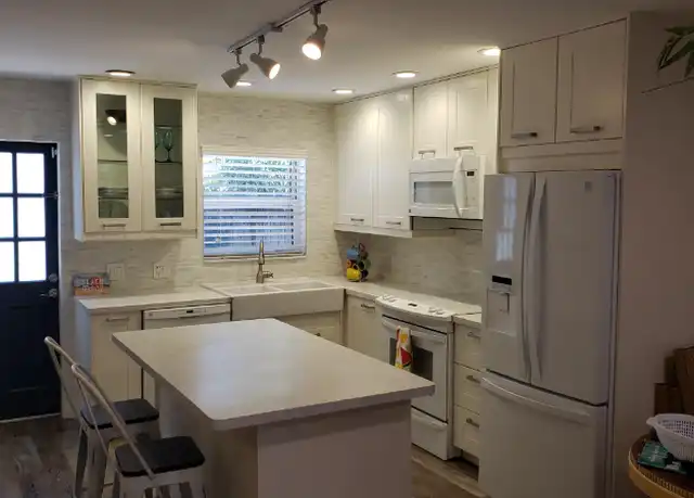 Property at 832 NE 16th Ter Unit 3, Fort Lauderdale, FL, 33304, 1 bed, 1 bath, [object Object]