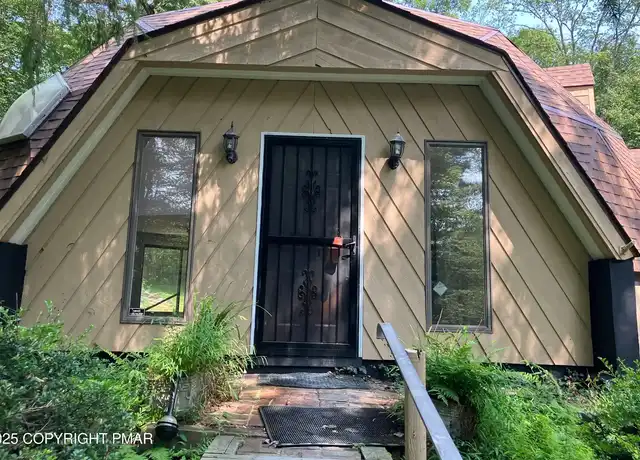 Property at 2137 James Way, Saylorsburg, PA, 18353, 4 beds, 2 baths, [object Object]